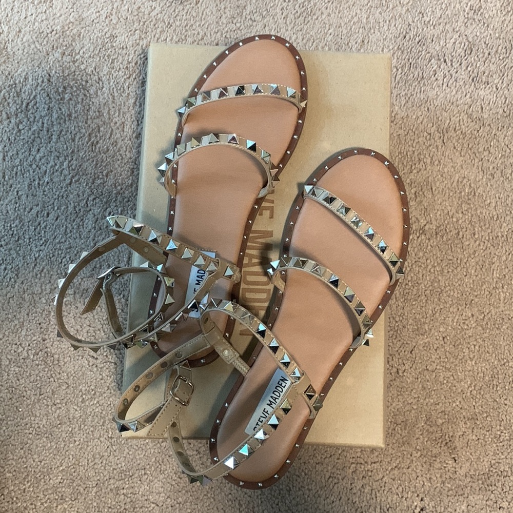 Steve Madden Travel Sandals - size 8.5